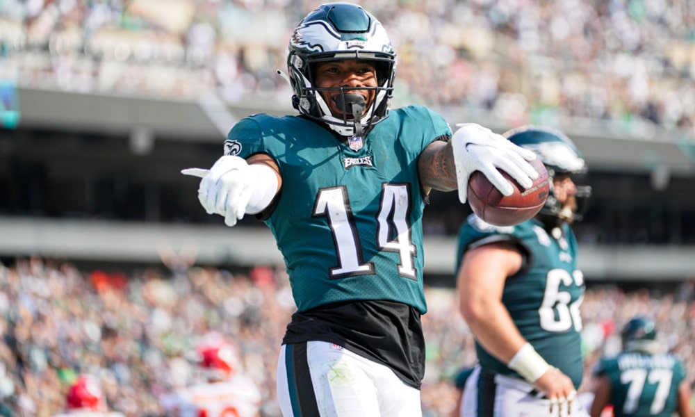 2021 NFL playoffs: What to watch for in Eagles-Buccaneers on Super Wild  Card Weekend